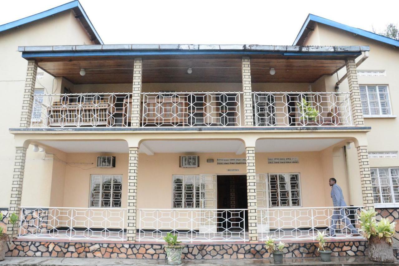 Rwenzori International Hotel Kasese Exteriör bild