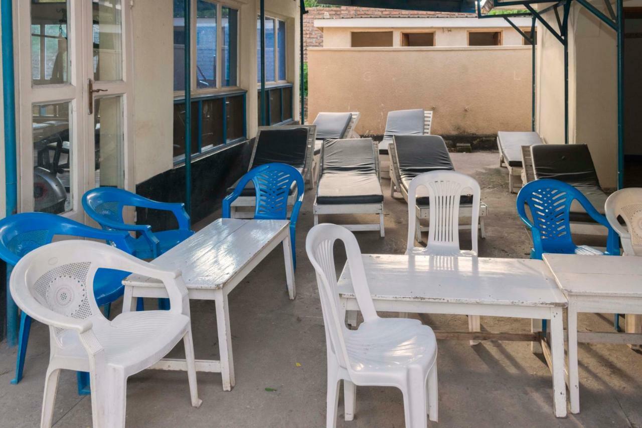 Rwenzori International Hotel Kasese Exteriör bild