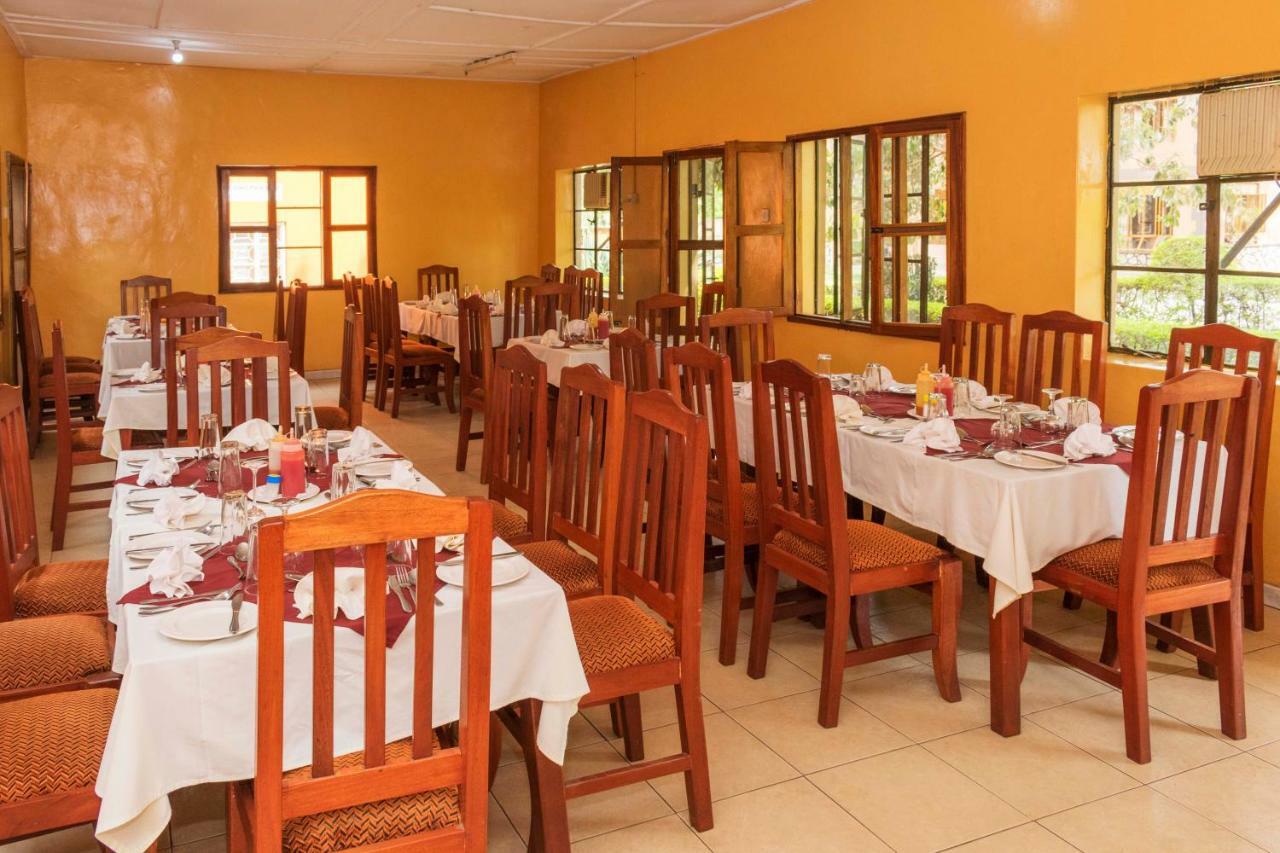Rwenzori International Hotel Kasese Exteriör bild