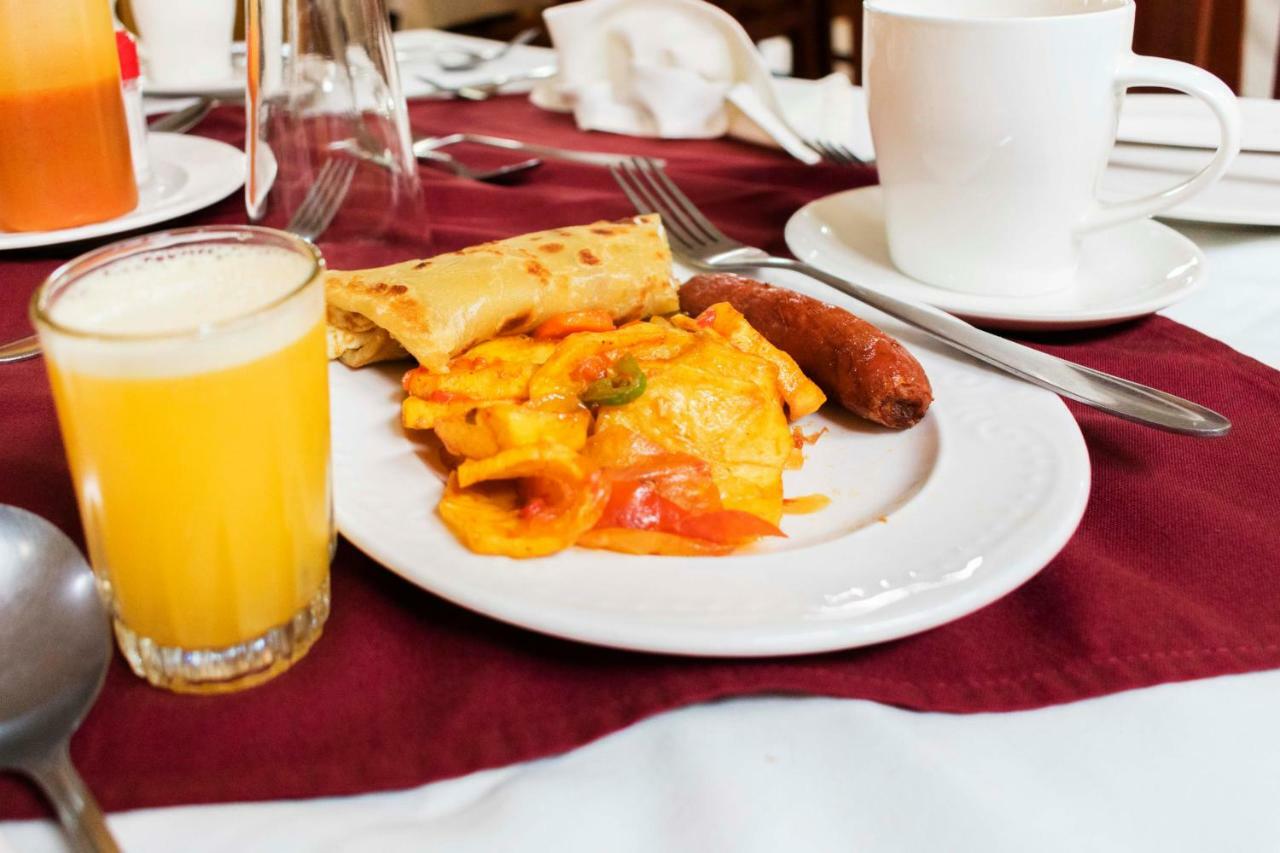 Rwenzori International Hotel Kasese Exteriör bild